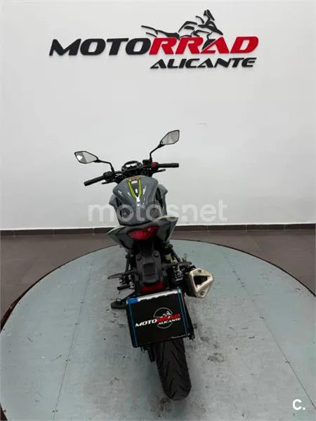 Kawasaki Z125 – Vista 4