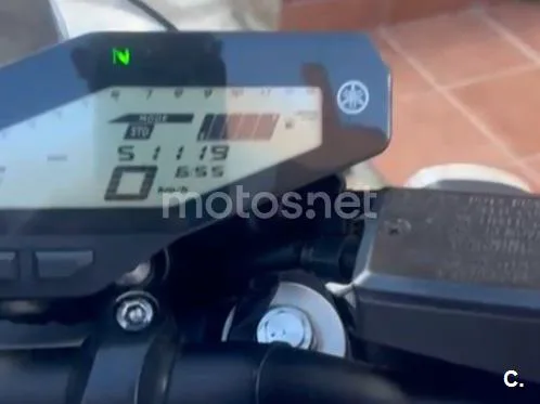 Yamaha MT-09 - Vista 5