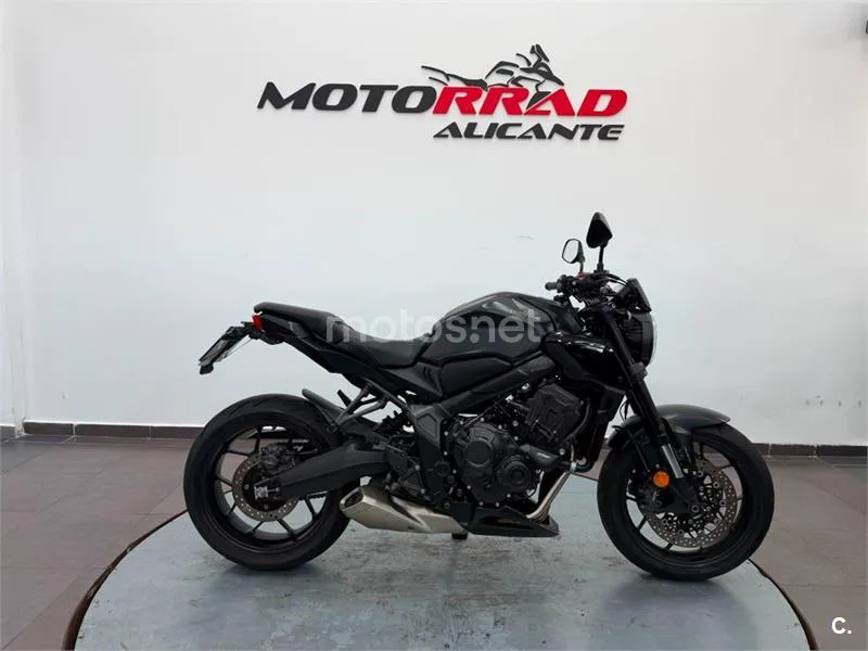 Honda CB 650 R 6990 € 2023 Alicante - 1