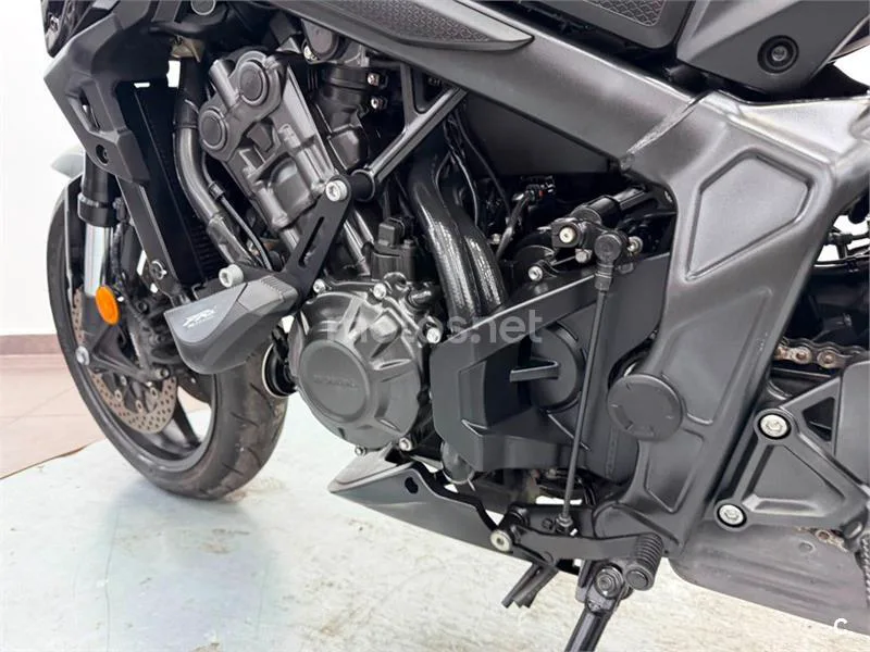 Honda CB 650 R – Vista 12