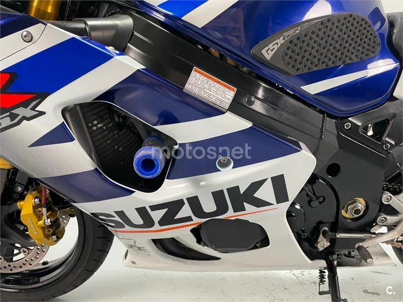 Suzuki GSX-R1000 – Vista 17