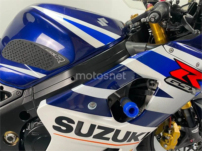 Suzuki GSX-R1000 – Vista 8