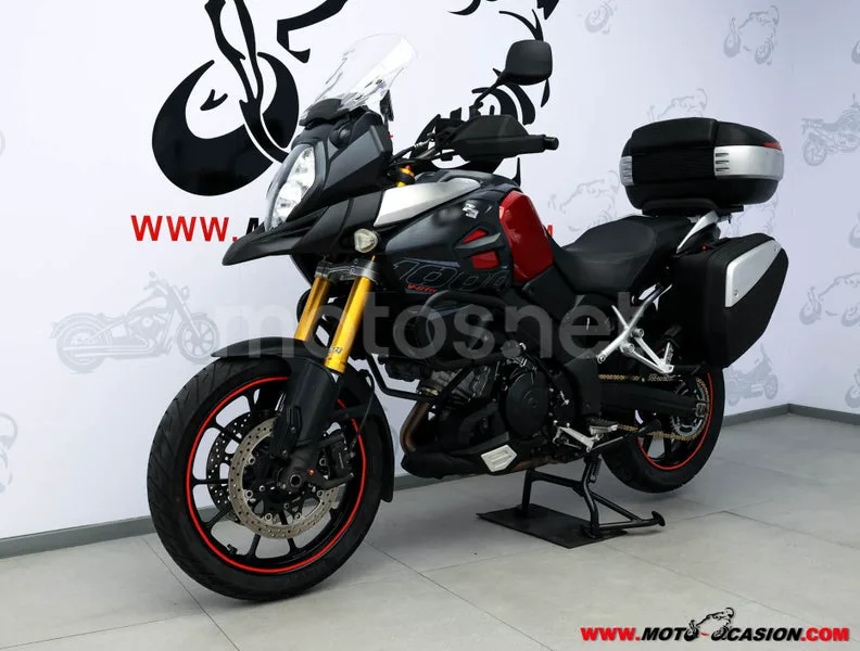 Suzuki V-Strom 1000 – Vista 8