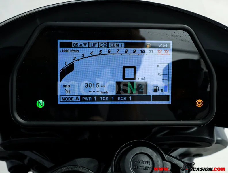 Yamaha MT-10 – Vista 6