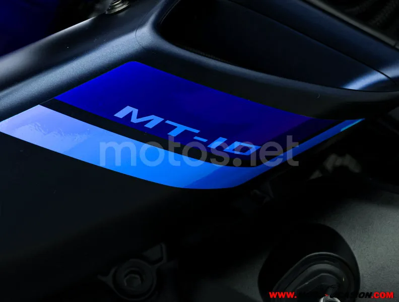 Yamaha MT-10 – Vista 9