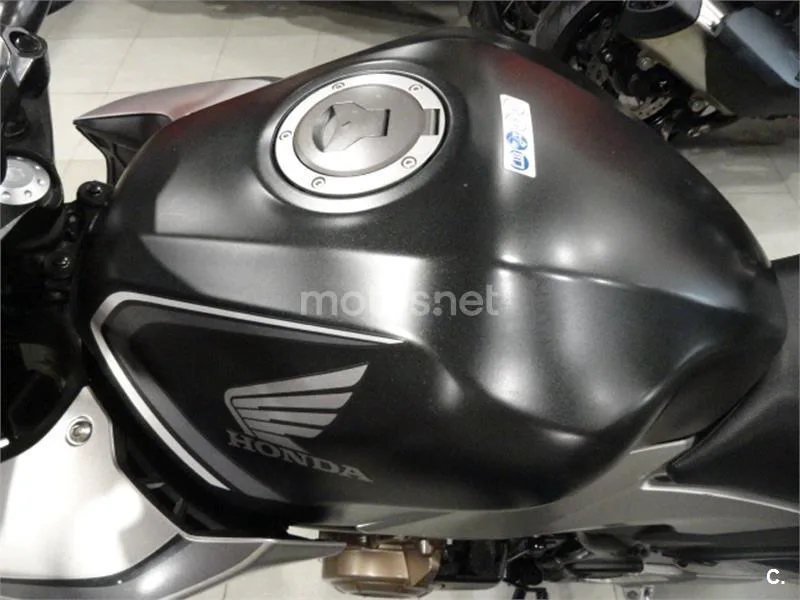 Honda CB 500 F – Vista 10