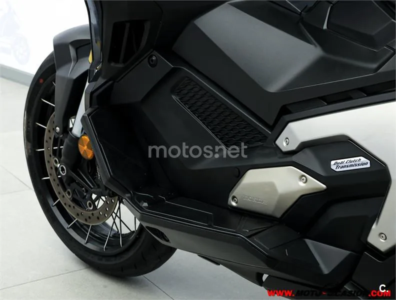 Honda X-ADV – Vista 10