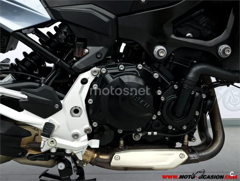 BMW F 900 R – Vista 5