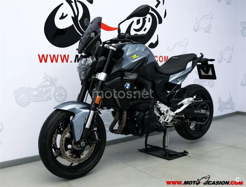 BMW F 900 R – Vista 8
