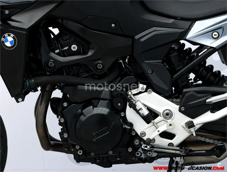 BMW F 900 R – Vista 10