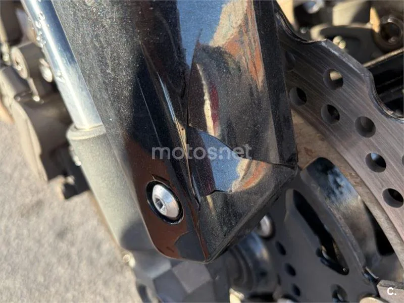 Kawasaki Z800 - Vista 14