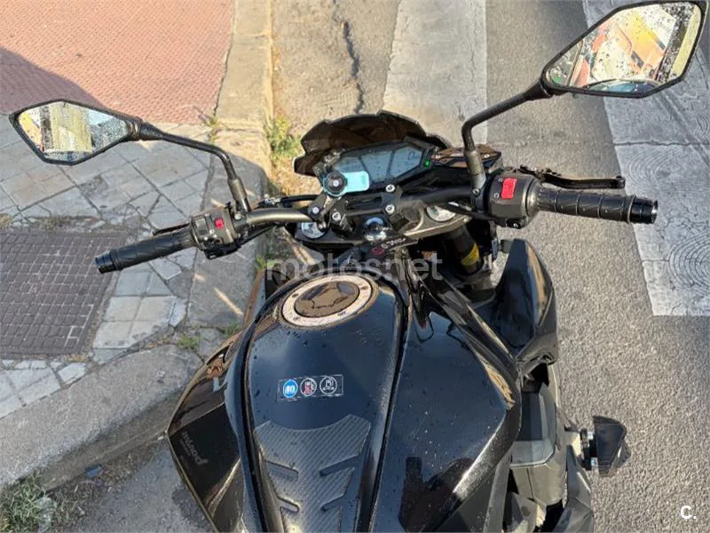 Kawasaki Z800 - Vista 7