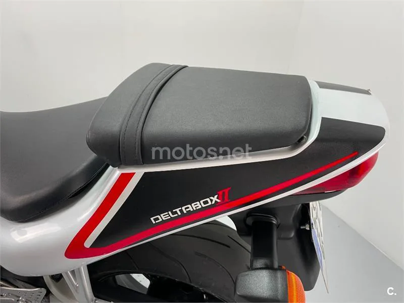 Yamaha R6 – Vista 12