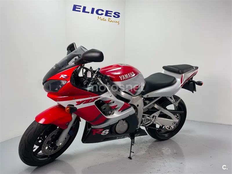 Yamaha R6 – Vista 4
