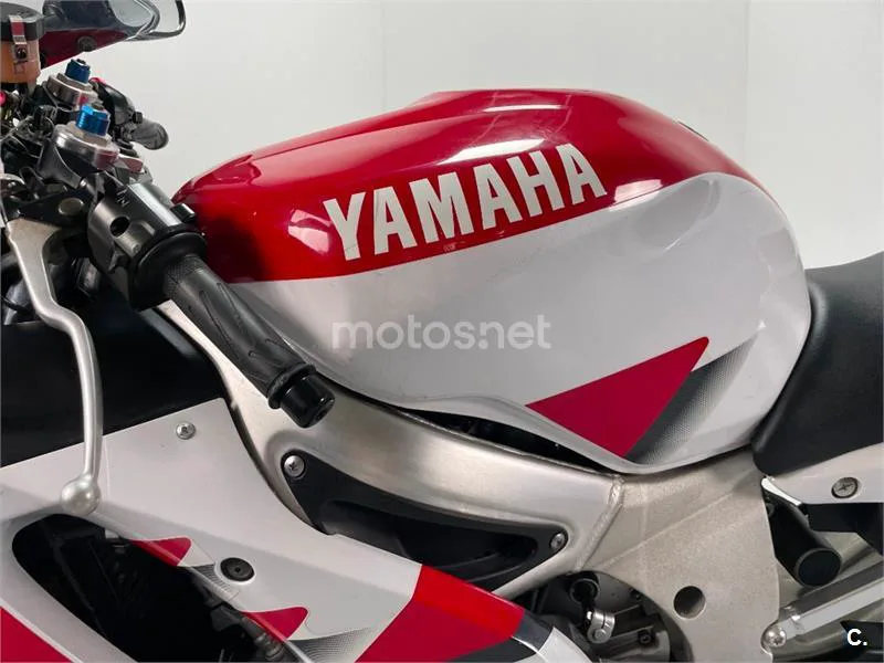 Yamaha R6 – Vista 8