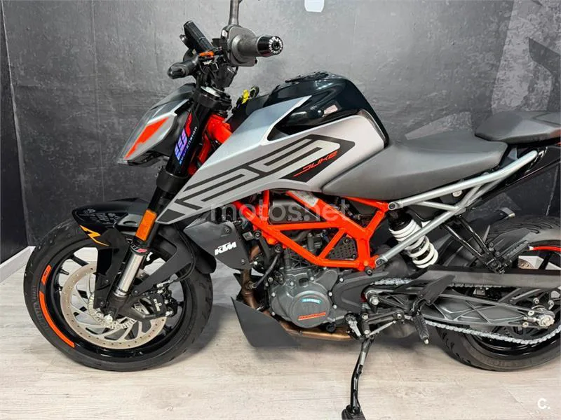 KTM 125 – Vista 11