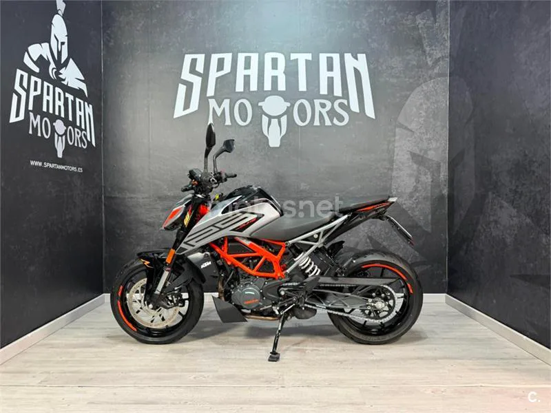 KTM 125 – Vista 4