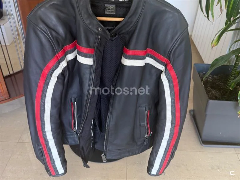 Ducati Monster - Vista 20