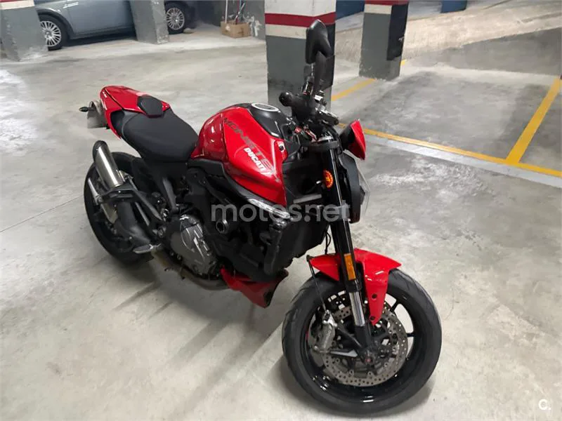 Ducati Monster - Vista 8