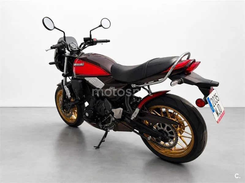 Kawasaki Z650 – Vista 11