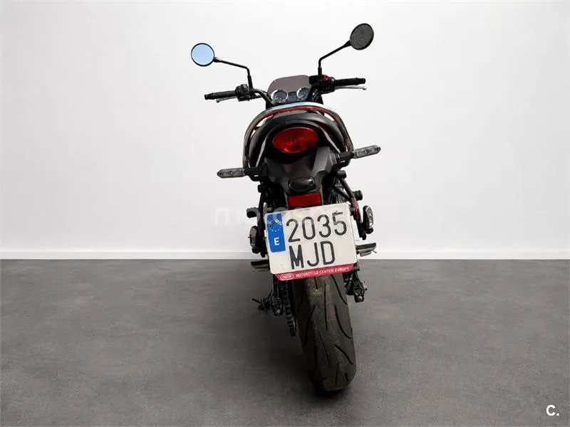 Kawasaki Z650 – Vista 12