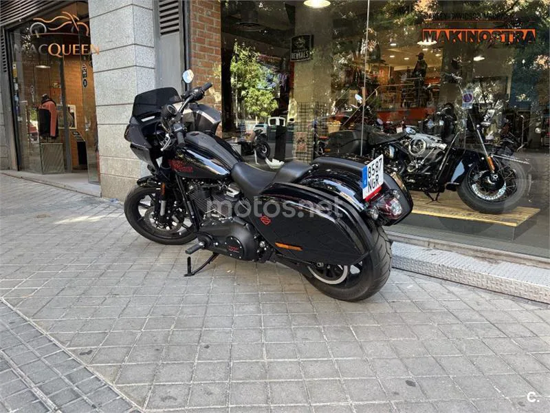 Harley-Davidson Low Rider ST – Vista 3