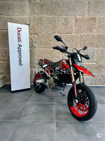 Ducati Hypermotard 698 Mono – Vista 3