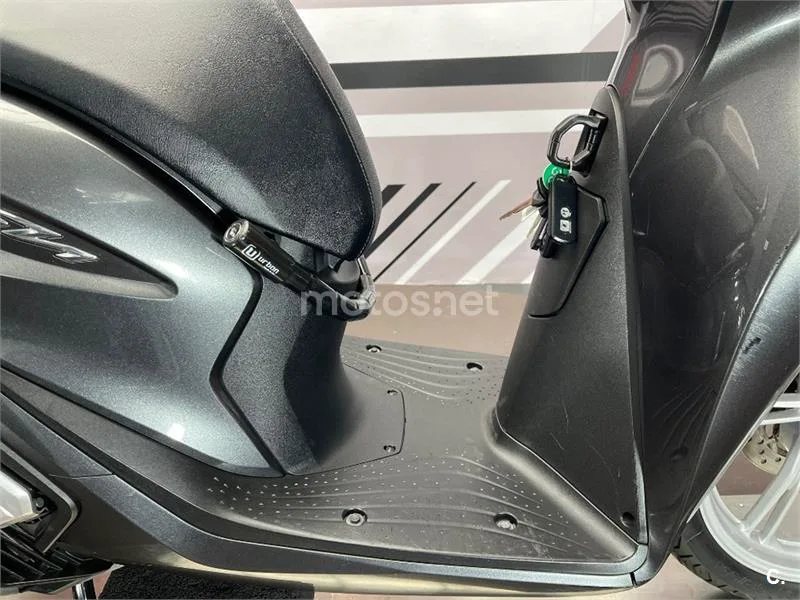 Honda SH 125i – Vista 11