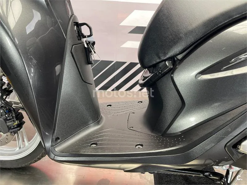 Honda SH 125i – Vista 21