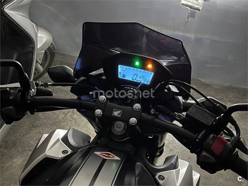 Honda CB 500 F – Vista 3