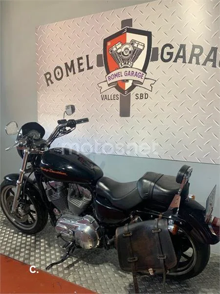 Harley-Davidson Sportster 883 – Vista 12