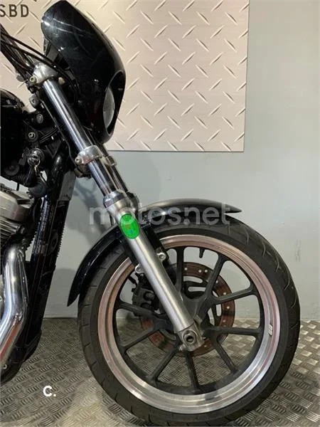 Harley-Davidson Sportster 883 – Vista 5