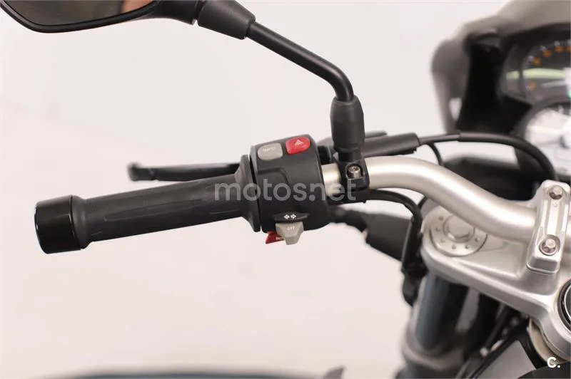 BMW F 800 R – Vista 7