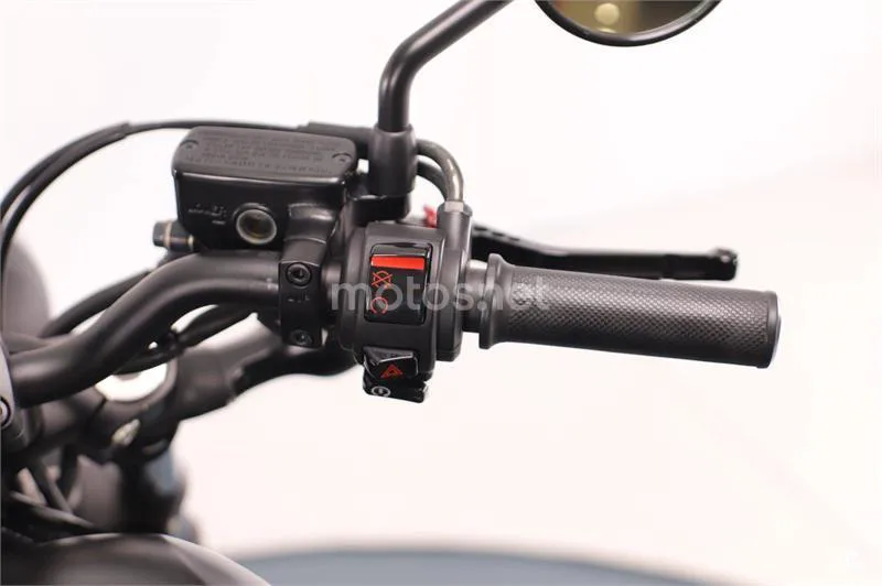 Honda CMX 500 Rebel – Vista 8