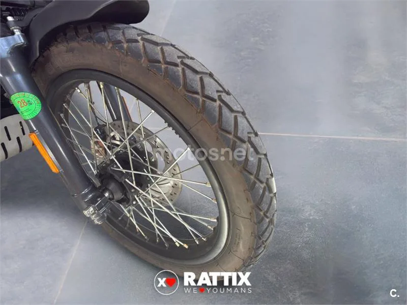Royal Enfield Himalayan 410 – Vista 3