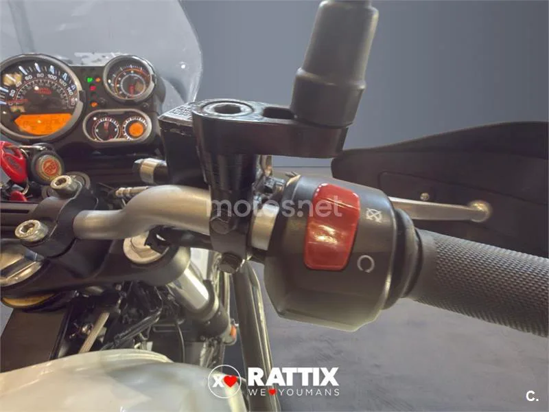 Royal Enfield Himalayan 410 – Vista 9