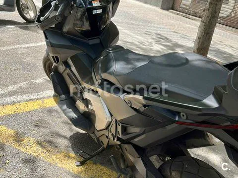 Honda X-ADV – Vista 10