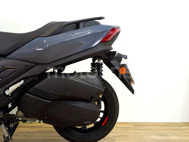 Yamaha Tricity – Vista 9