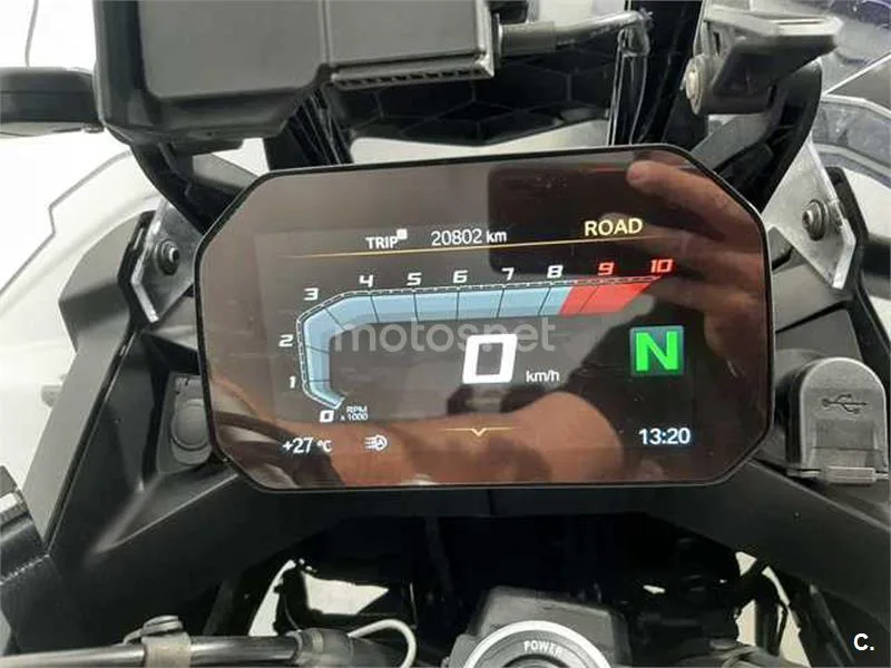 BMW F 900 GS – Vista 7