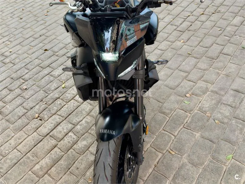 Yamaha MT-09 – Vista 3