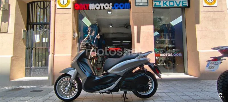 Piaggio Beverly 300 – Vista 18