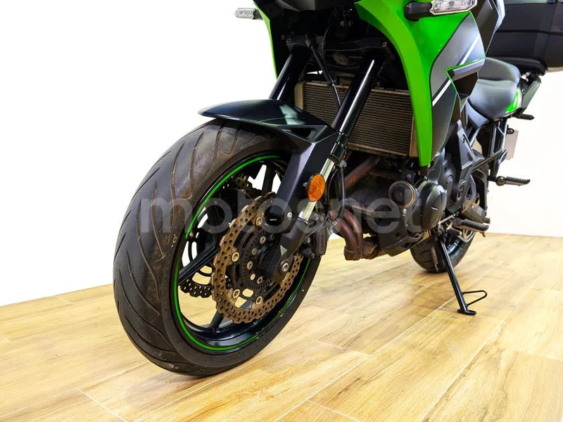 Kawasaki Versys – Vista 6