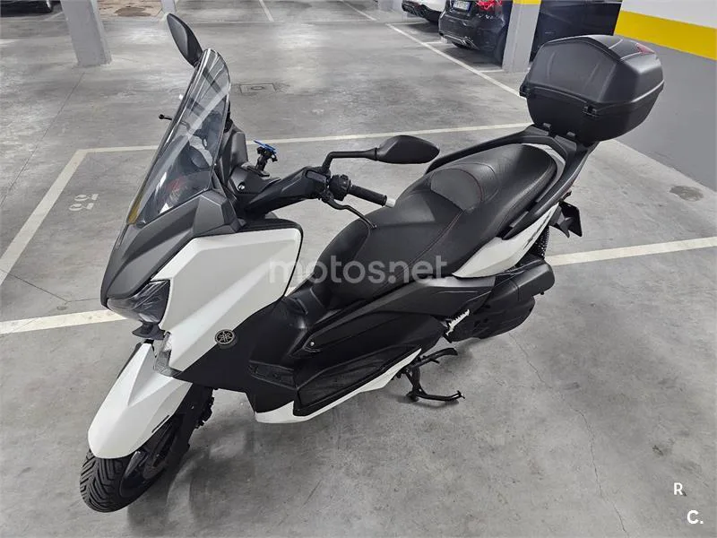 Yamaha XMAX 125 – Vista 3