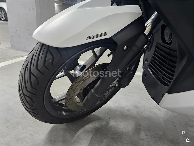 Yamaha XMAX 125 – Vista 5