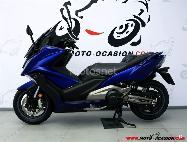 Kymco AK 550 – Vista 7