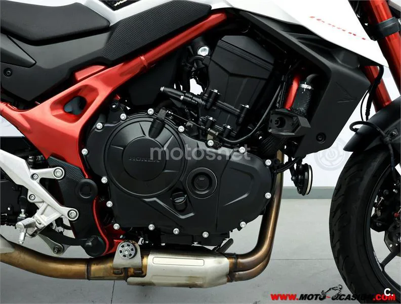 Honda CB 750 Hornet – Vista 5