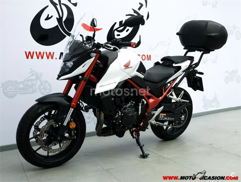 Honda CB 750 Hornet – Vista 8