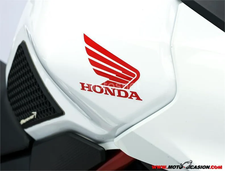 Honda CB 750 Hornet – Vista 9