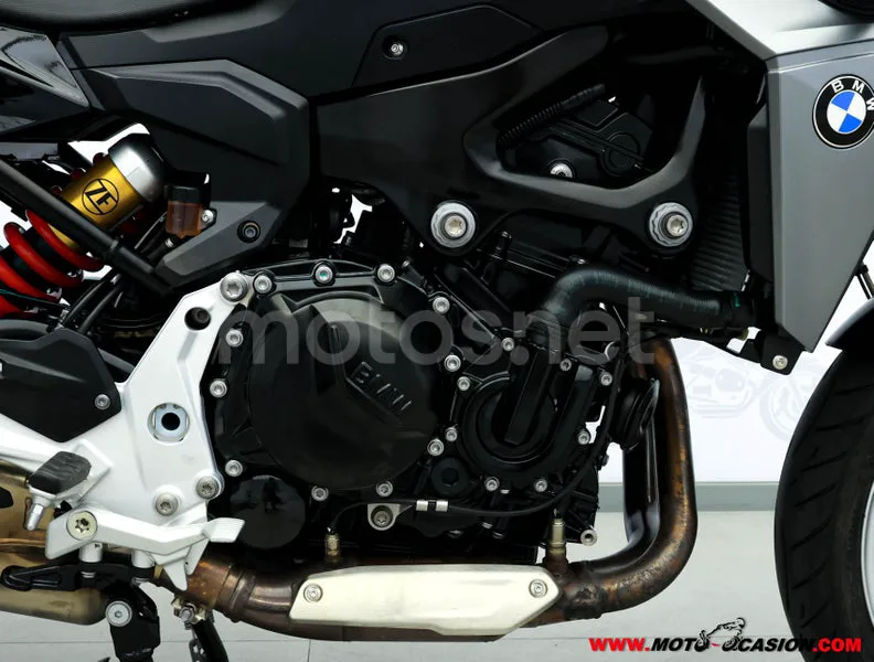 BMW F 900 R – Vista 5