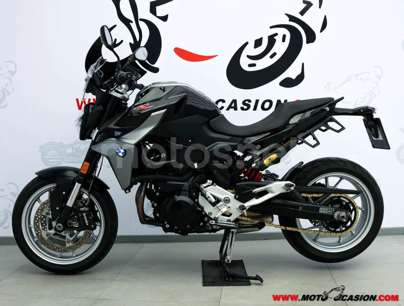 BMW F 900 R – Vista 7